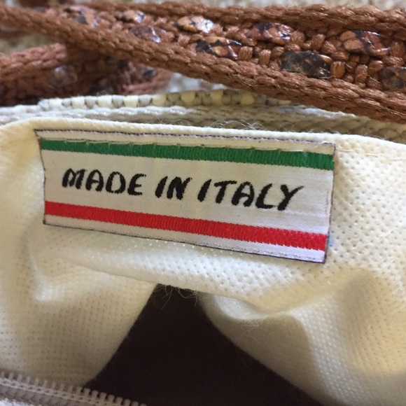 Cute little bag - Picture 3 of 3